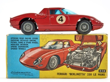 Corgi Toys Ferrari Berlinetta 250 Le Mans 1964 DieCast Model in original box (8566)